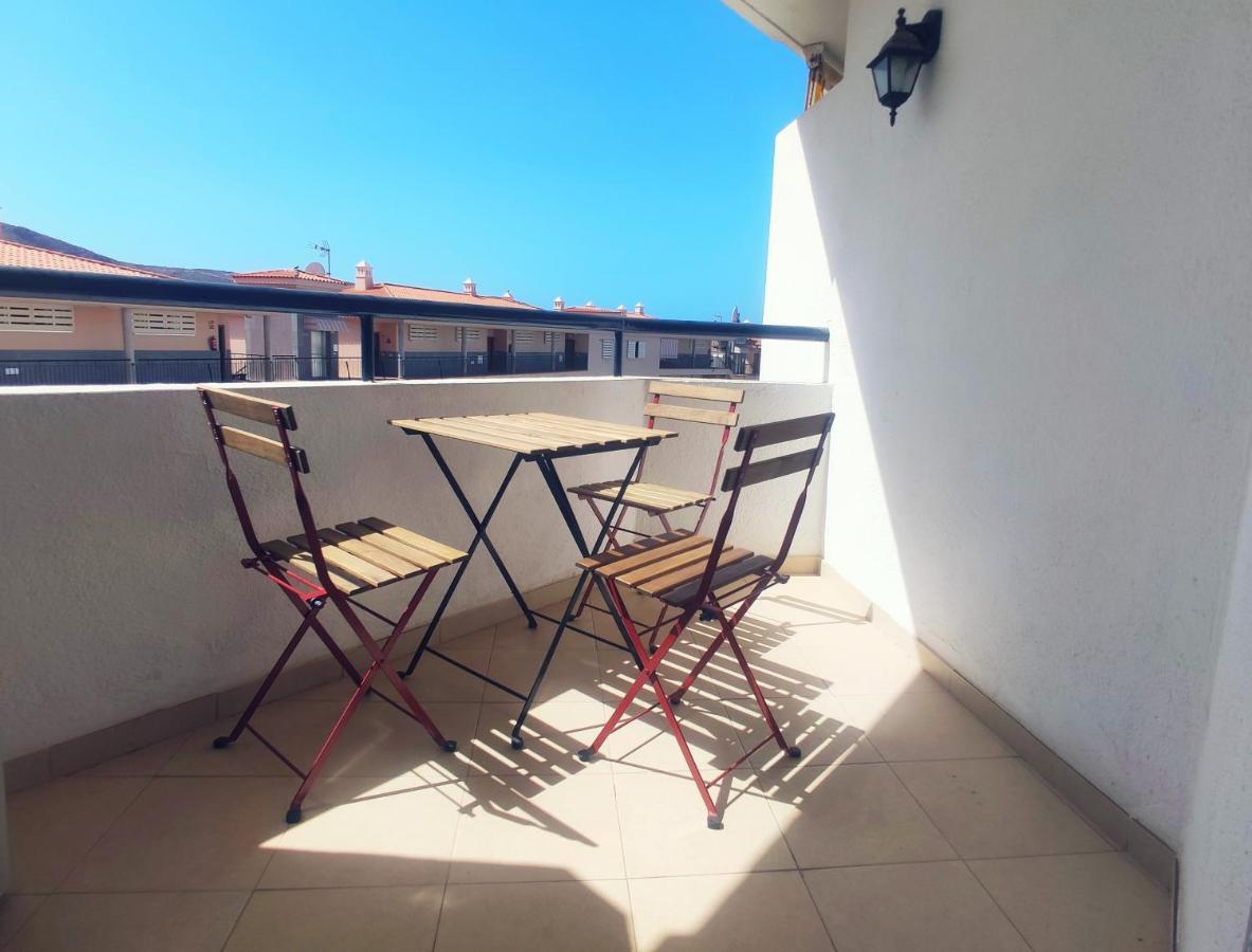 Estudio Summerland En Los Cristianos Арона Экстерьер фото